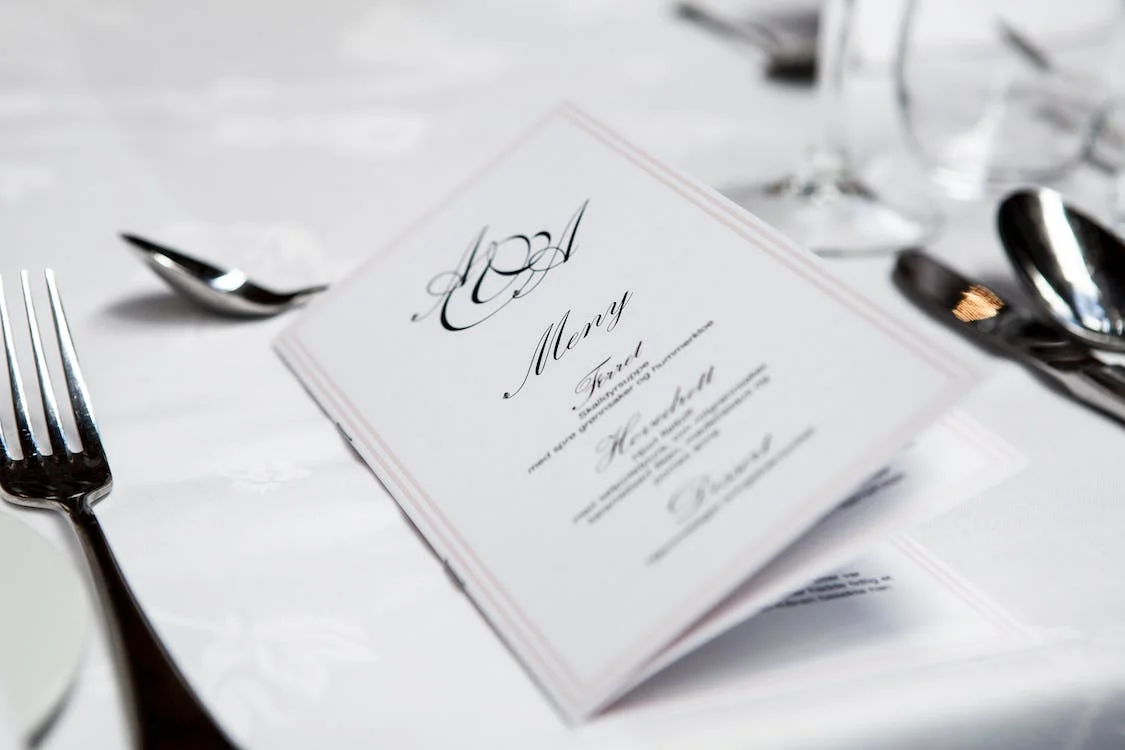 What You Need to Know Before Planning a Wedding Menu
