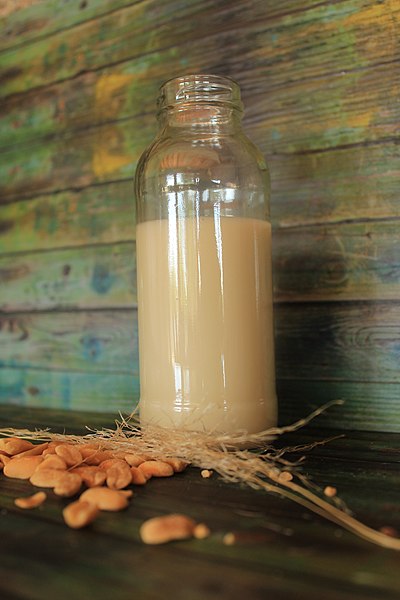 A-glass-of-peanut-milk