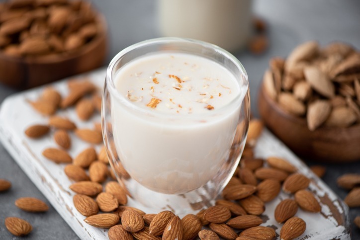 Almond-Milk-Has-a-Unique-Taste