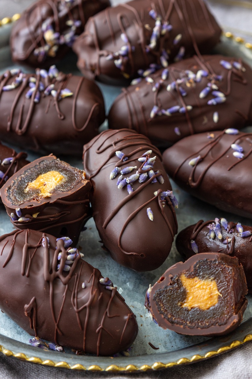 Chocolate-Covered-Stuffed-Dates