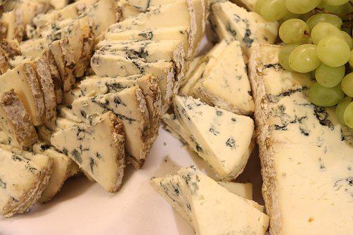 Roquefort, Blue, and Gorgonzola Are Similar but Different