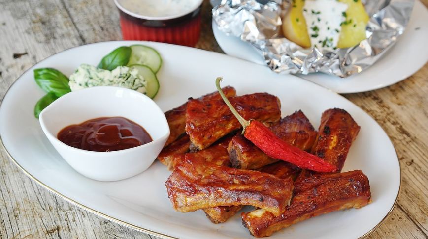 spare-ribs-grill-bbq-sauce